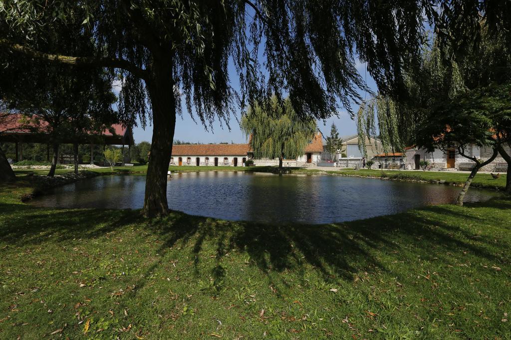 Domaine De Collen Bed & Breakfast Lepine  Exterior photo